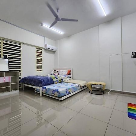 Cozy Familee Homestay Simpang Ampat  المظهر الخارجي الصورة